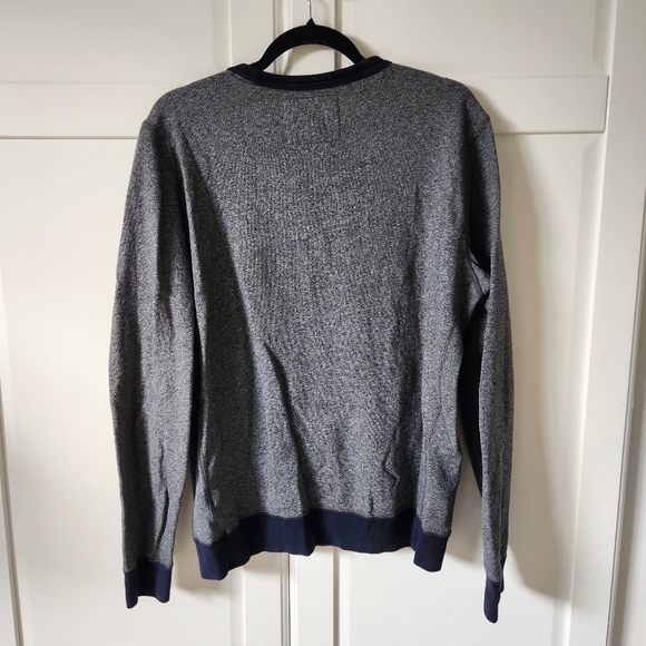 ABERCROMBIE & FITCH Gray charcoal crewneck sweater Size M - Picture 4 of 5